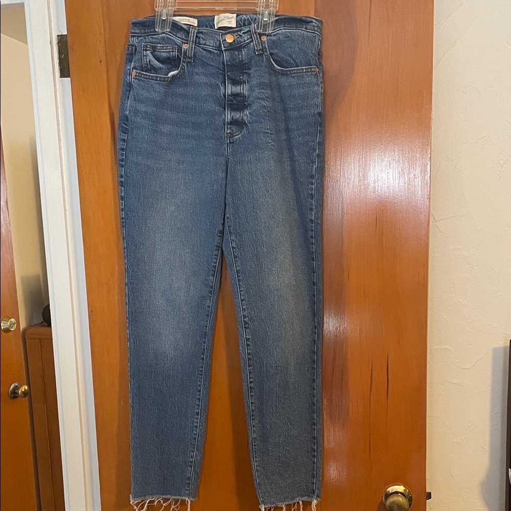 Universal Thread Dark Blue High Rise 90s Jeans